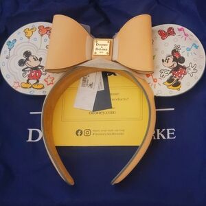 Disney Dooney and bourke mickey and minnie sketch ears NWT